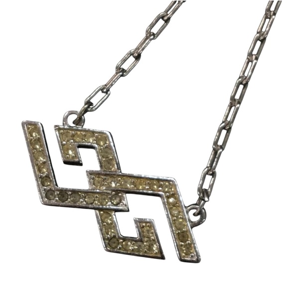 46. GIVENCHY GG Logo Rhinestone Silver Tone Pendant Necklace - Picture 1 of 1